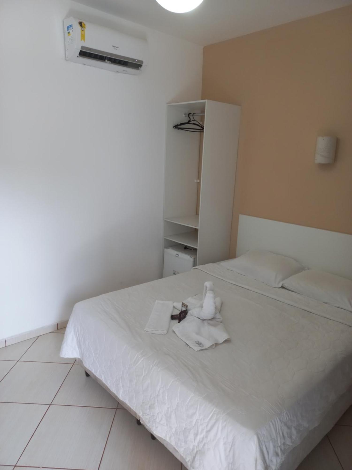 Pousada Cabufa Hotell Cabo Frio Exteriör bild